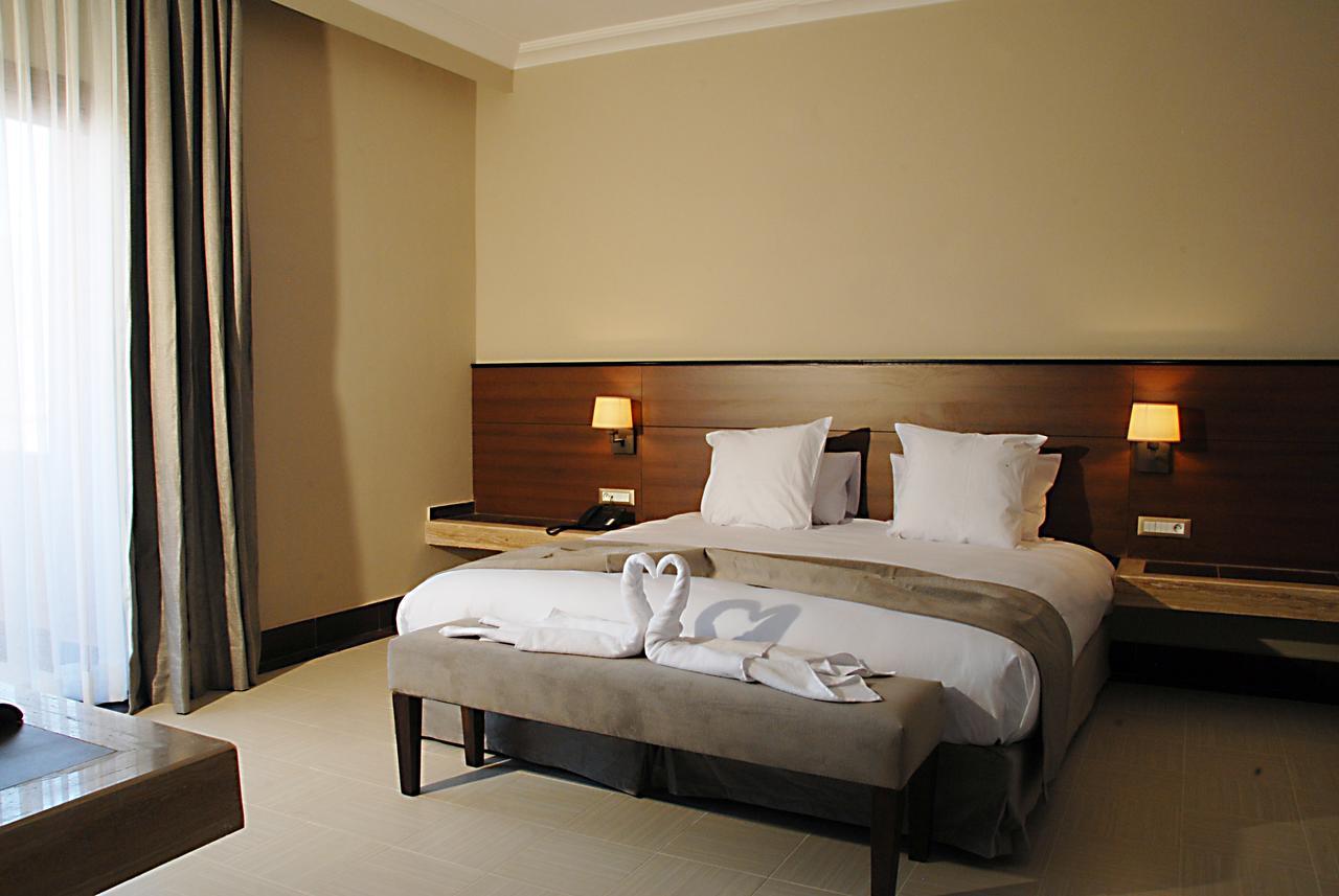Oasis Palm Hotel Гуелмим Екстериор снимка