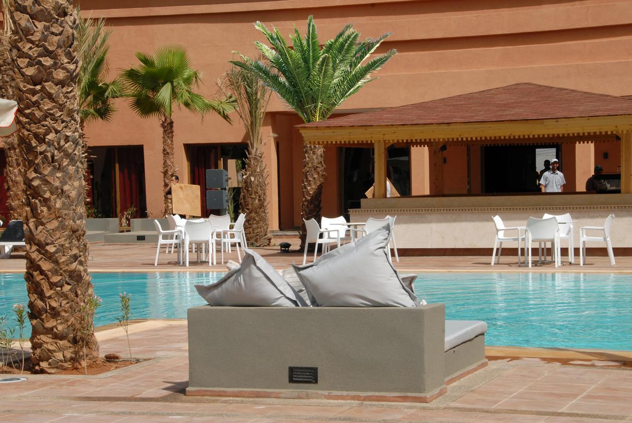 Oasis Palm Hotel Гуелмим Екстериор снимка
